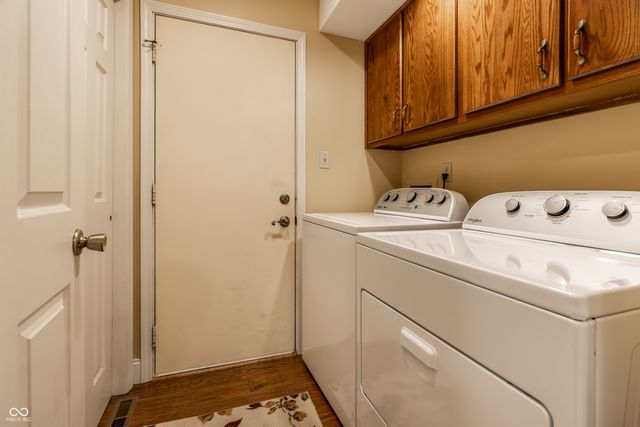 373 Exeter Court, Greenwood, IN 46143