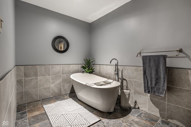 373 Exeter Court, Greenwood, IN 46143