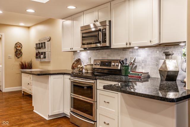 373 Exeter Court, Greenwood, IN 46143