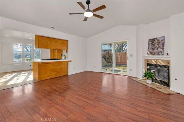 1828 College Greens, Los Banos, CA 93635