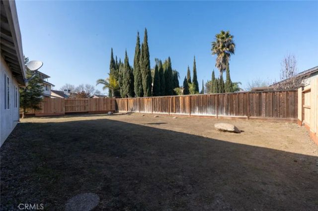 1828 College Greens, Los Banos, CA 93635