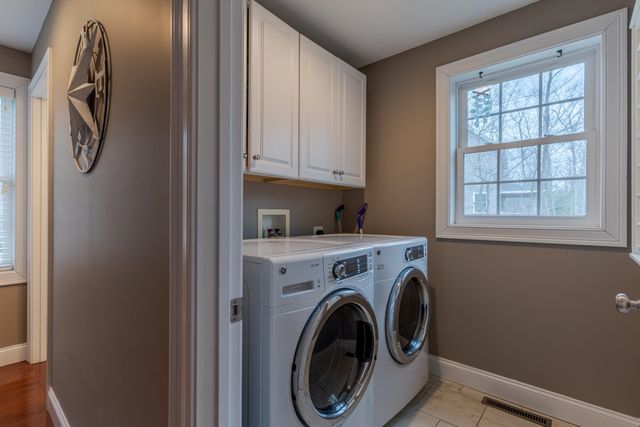 18 Piscataqua Road, Dover, NH 03820