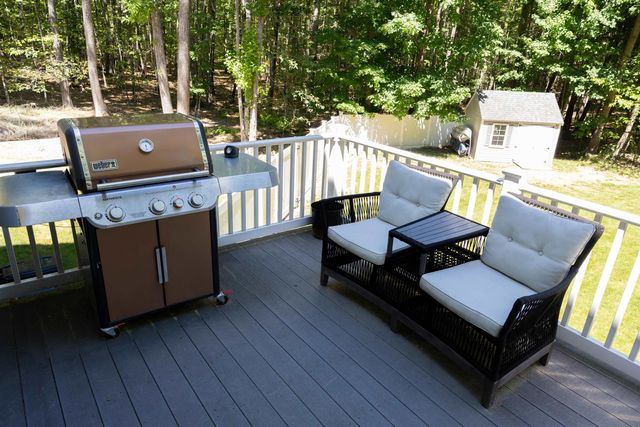 18 Piscataqua Road, Dover, NH 03820