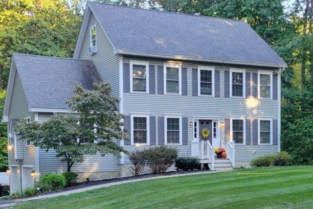18 Piscataqua Road, Dover, NH 03820