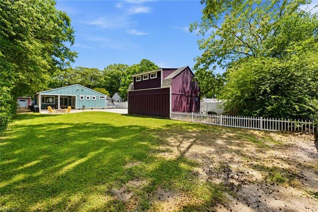 1521 Bradford RD, Virginia Beach, VA 23455