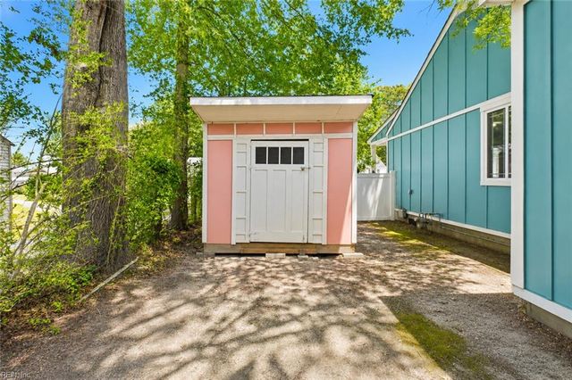 1521 Bradford RD, Virginia Beach, VA 23455