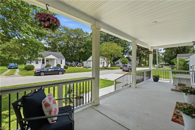 1521 Bradford RD, Virginia Beach, VA 23455