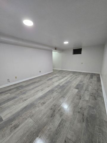 1407 Longview AVE, Salem, VA 24153