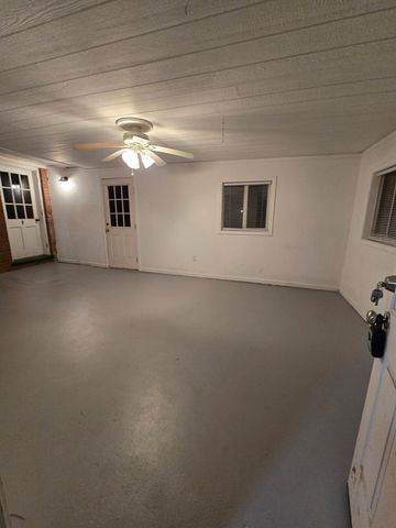 1407 Longview AVE, Salem, VA 24153