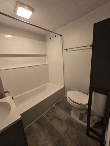 1407 Longview AVE, Salem, VA 24153