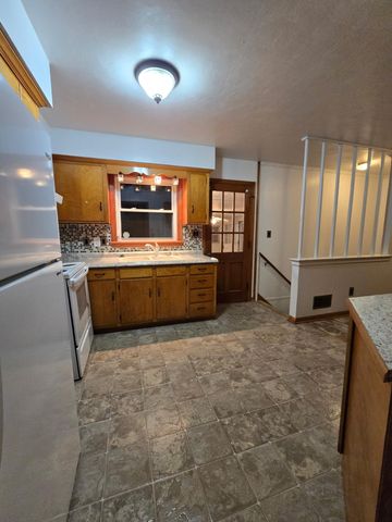 1407 Longview AVE, Salem, VA 24153