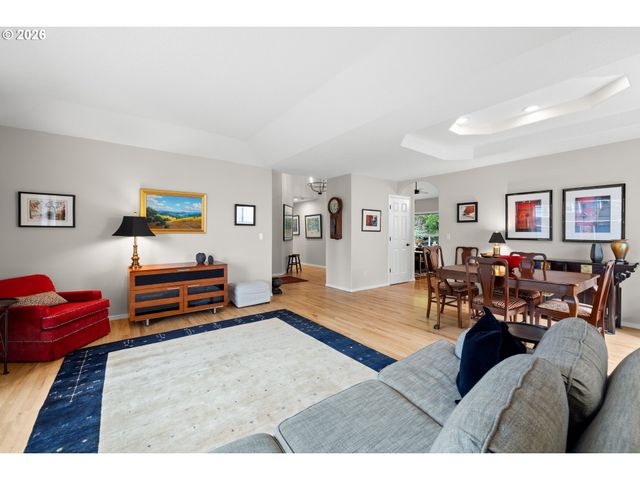 28558 Sw MEADOWS Loop, Wilsonville, OR 97070