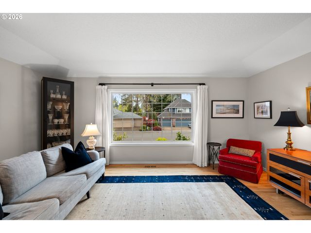 28558 Sw MEADOWS Loop, Wilsonville, OR 97070