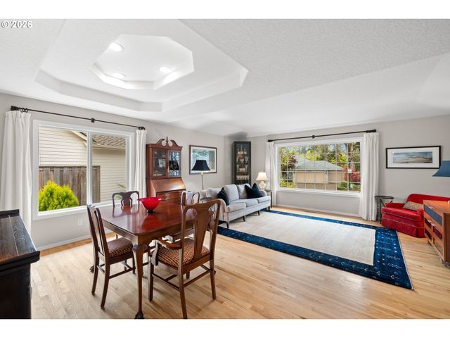 28558 Sw MEADOWS Loop, Wilsonville, OR 97070