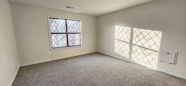 2265 EASTON DR, Memphis, TN 38016