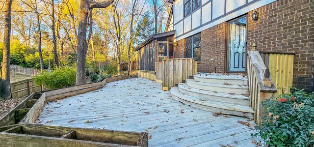 2265 EASTON DR, Memphis, TN 38016