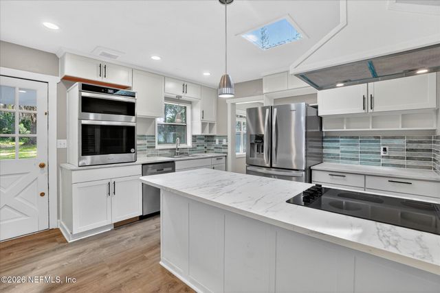 2085 MILLS Road, Jacksonville, FL 32216