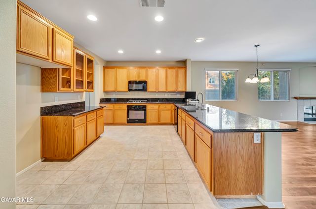 3452 Fairgreen Lane, Palmdale, CA 93551