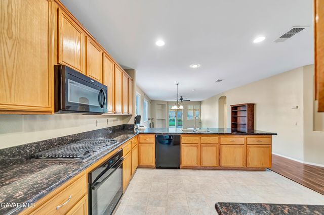 3452 Fairgreen Lane, Palmdale, CA 93551