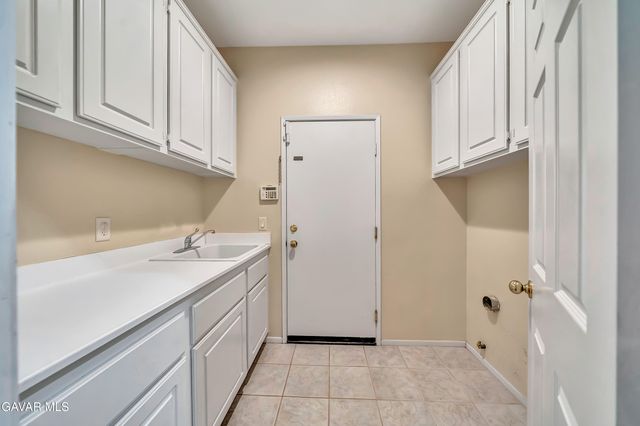 3452 Fairgreen Lane, Palmdale, CA 93551