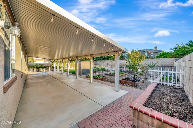 3452 Fairgreen Lane, Palmdale, CA 93551