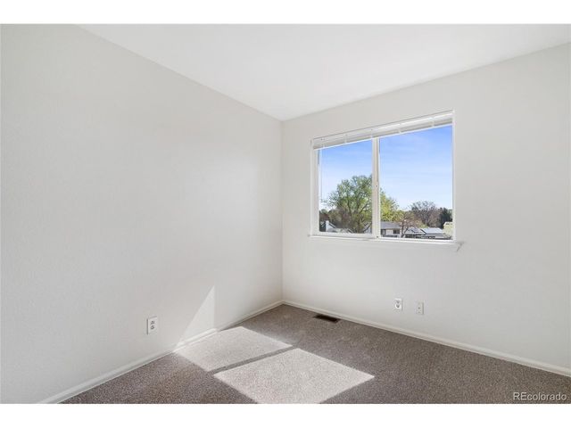 1276 S Zeno Cir E, Aurora, CO 80017