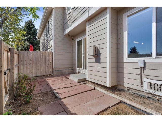 1276 S Zeno Cir E, Aurora, CO 80017