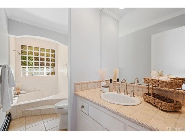 12362 W 16th Dr, Lakewood, CO 80215