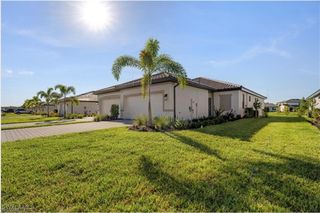 19573 Hinkley DR, Estero, FL 33928