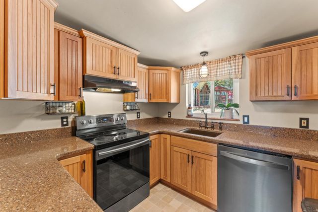 1360 Loka Ln, Greenwood, CA 95635