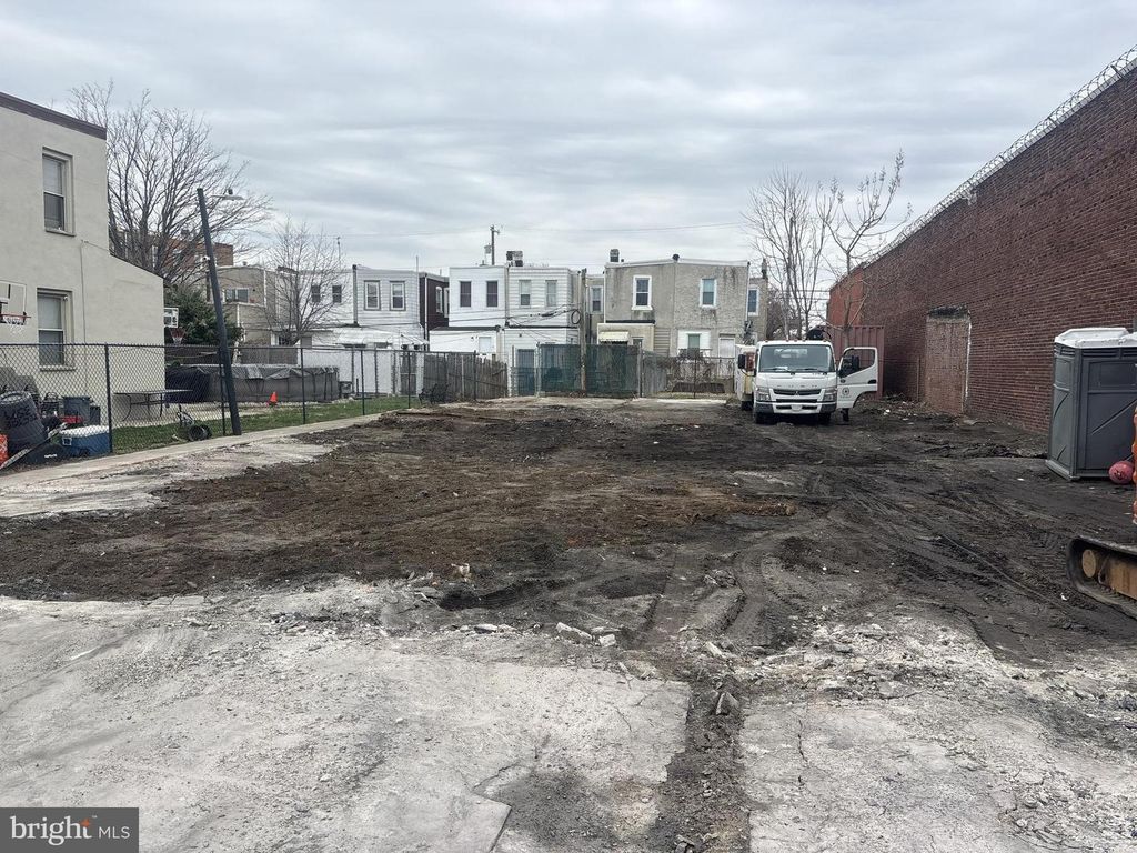 3571-75 SALMON ST, Philadelphia, PA 19134