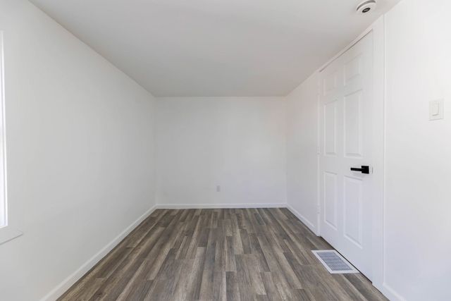 6742 S Carpenter Street, Chicago, IL 60621