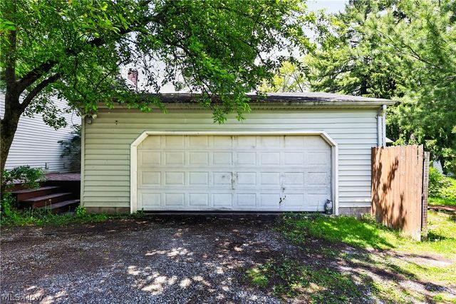 104 Court Street, Canfield, OH 44406