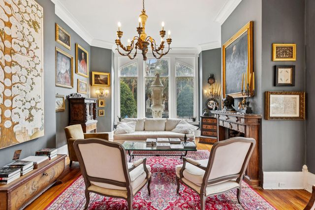 40 Montagu Street, Charleston, SC 29401