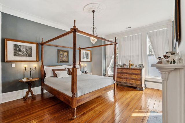 40 Montagu Street, Charleston, SC 29401