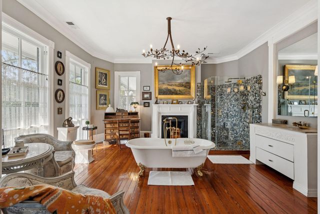 40 Montagu Street, Charleston, SC 29401