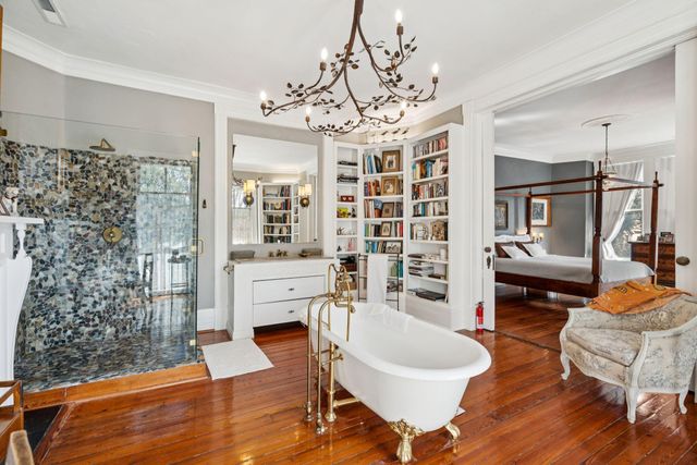 40 Montagu Street, Charleston, SC 29401