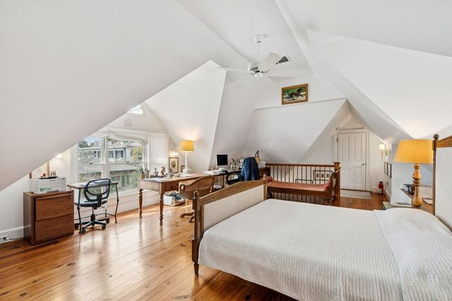 40 Montagu Street, Charleston, SC 29401