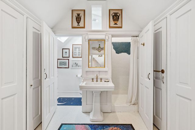 40 Montagu Street, Charleston, SC 29401