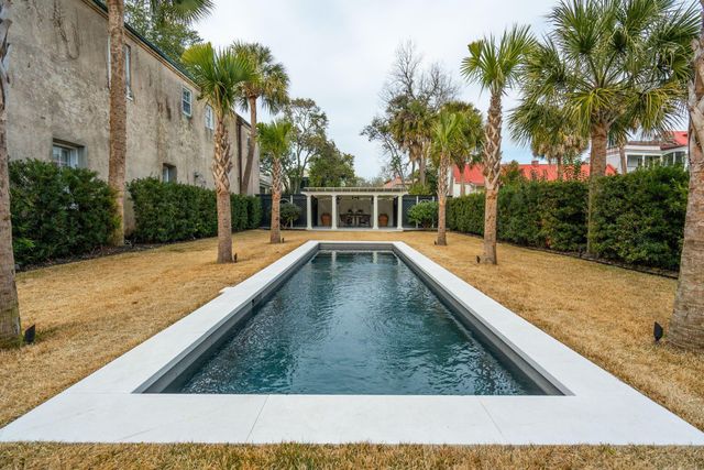 40 Montagu Street, Charleston, SC 29401