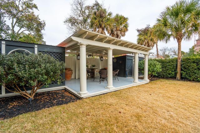 40 Montagu Street, Charleston, SC 29401