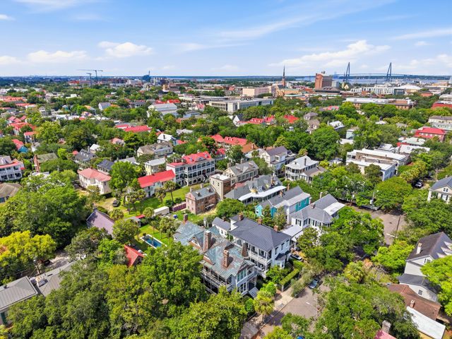 40 Montagu Street, Charleston, SC 29401