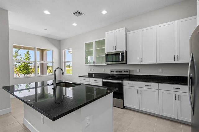 14200 Lacebark Lane, Westlake, FL 33470