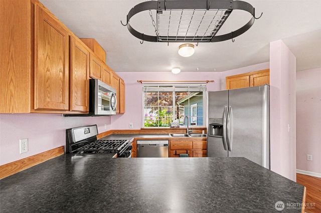 10324 59th Drive NE, Marysville, WA 98270