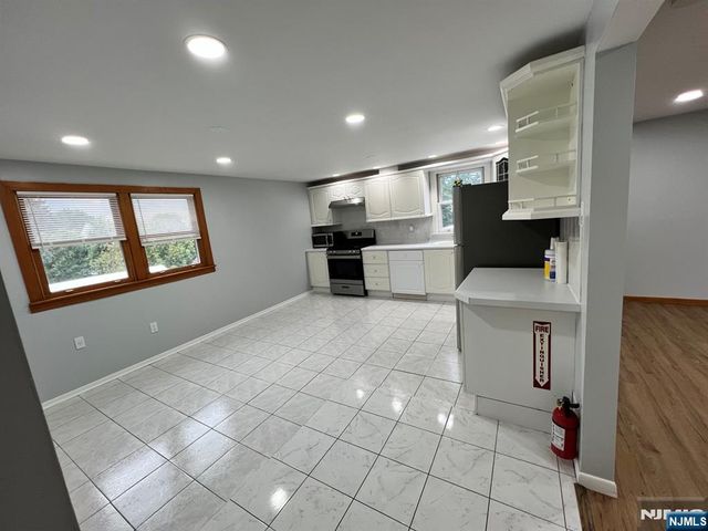 18 Birk Street 2, Saddle Brook, NJ 07663