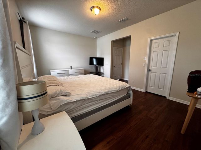 4976 MILLENNIA GREEN DRIVE, Orlando, FL 32811