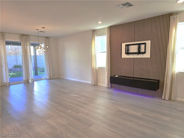 10382 Arroyo Willow Street, Las Vegas, NV 89141