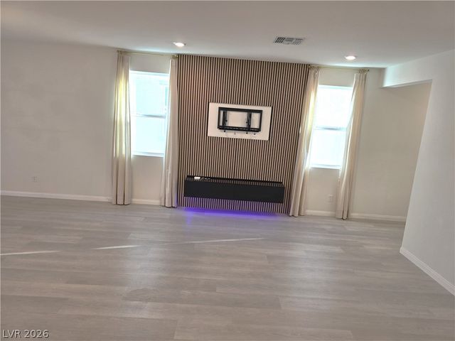 10382 Arroyo Willow Street, Las Vegas, NV 89141