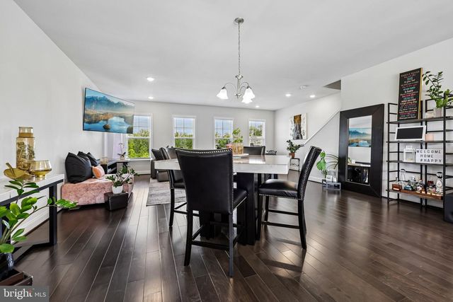 17139 BRANCHED OAK RD, Dumfries, VA 22026