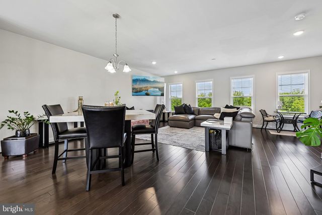 17139 BRANCHED OAK RD, Dumfries, VA 22026